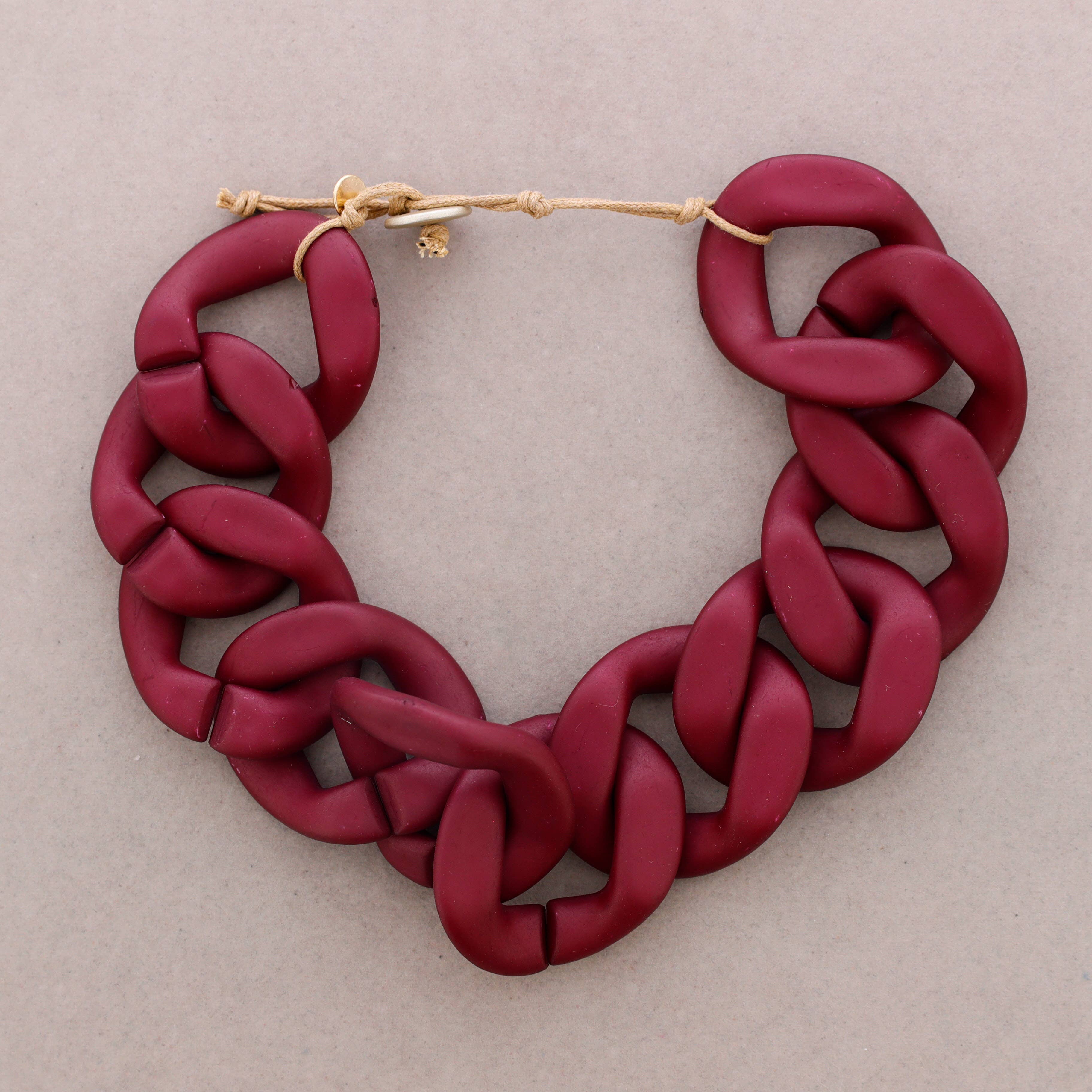 Bordeaux Metal Resin Link Choker