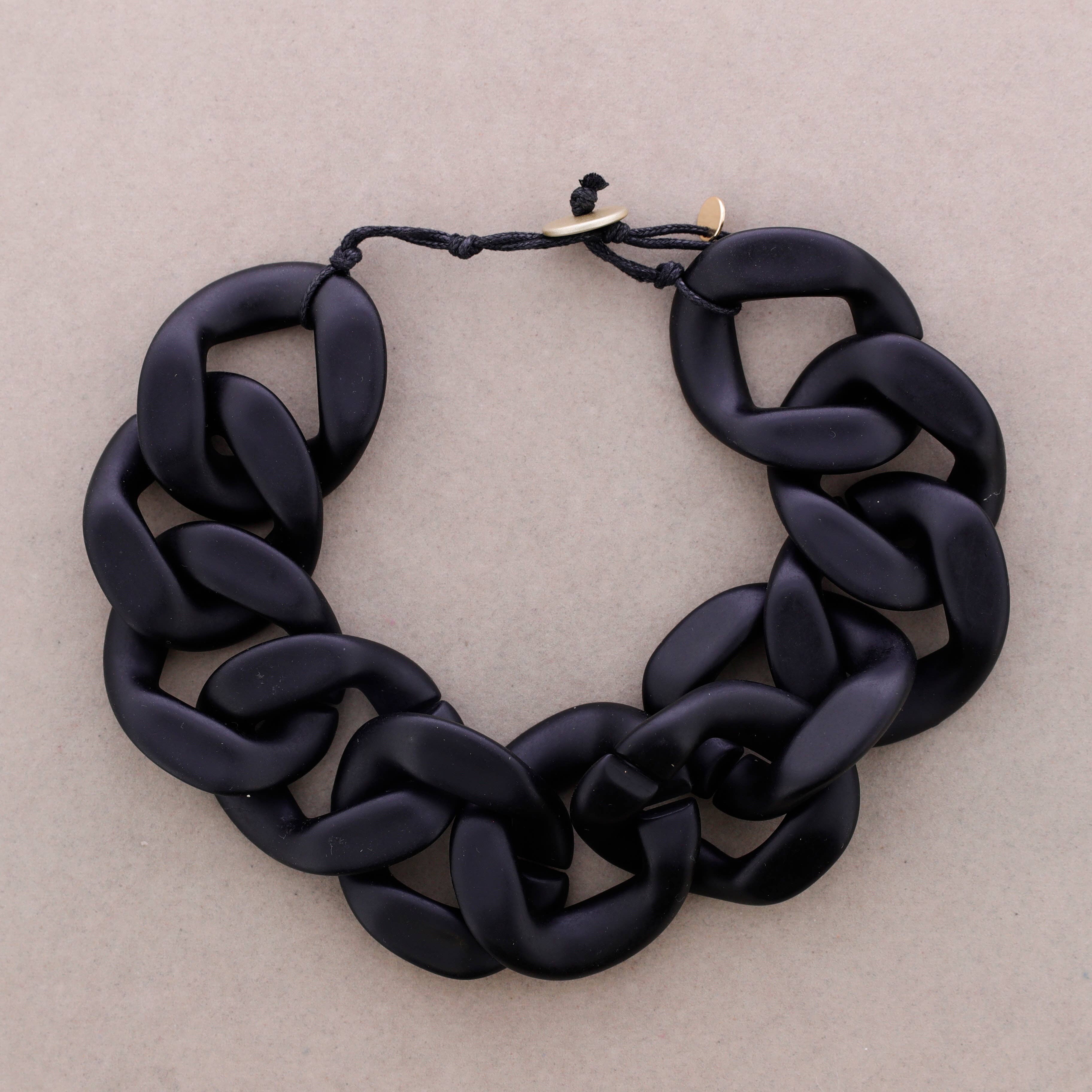 Black Metal Resin Link Choker