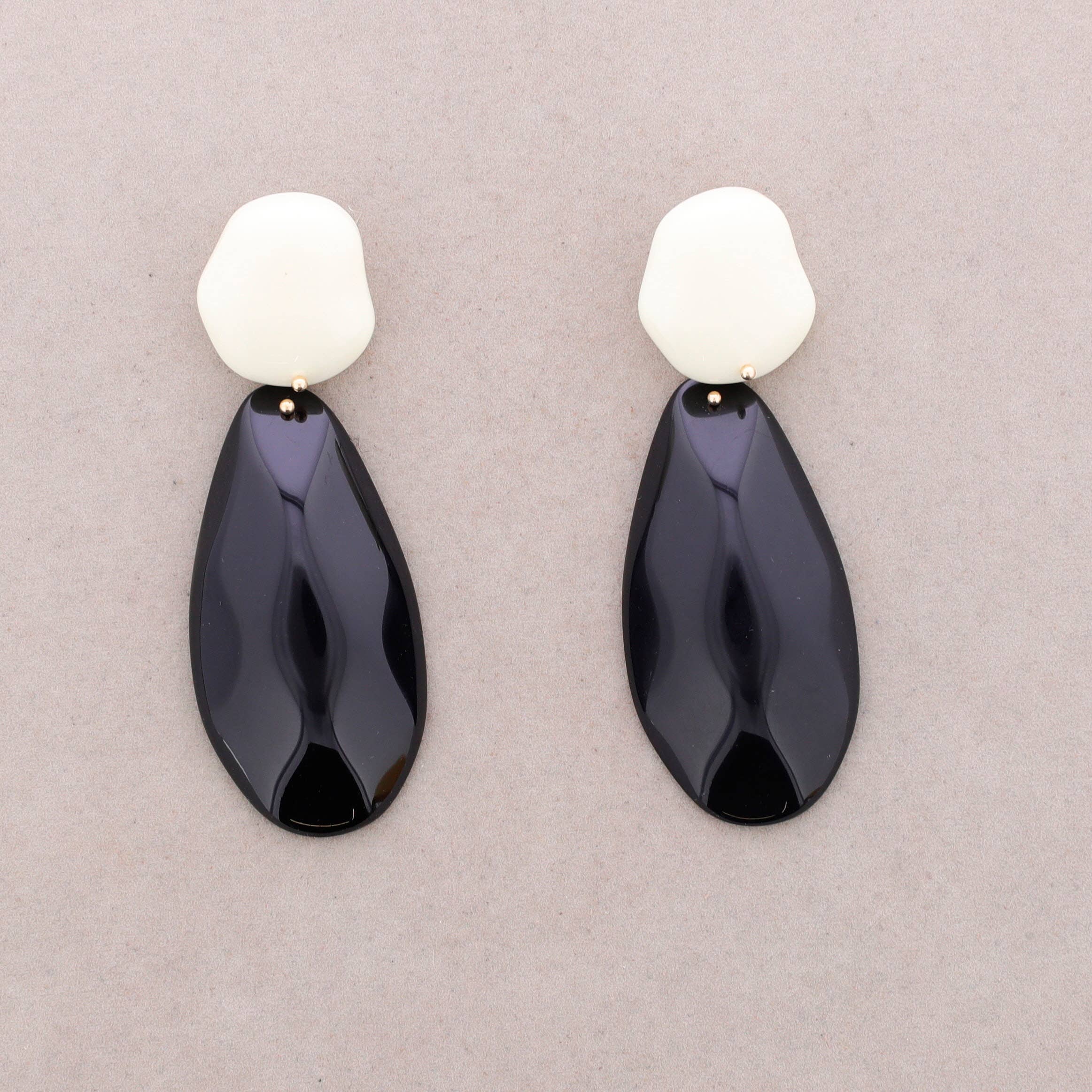 Black & Cream Resin Beaded Earrings