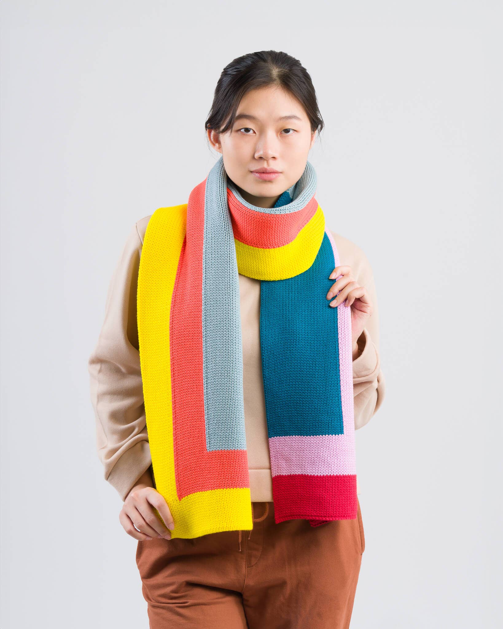Corner Colorblock Big Scarf: Red