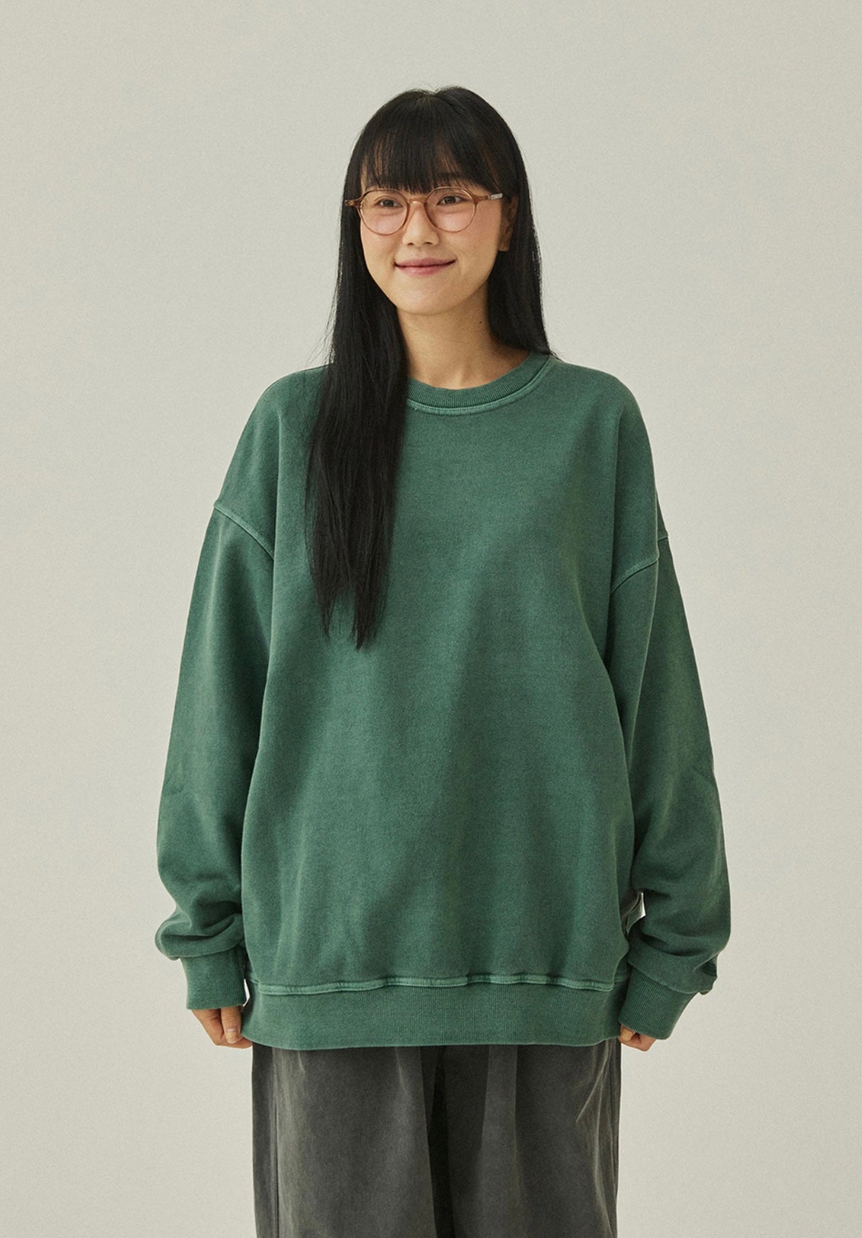Deep Green Pigment Sweatshirt