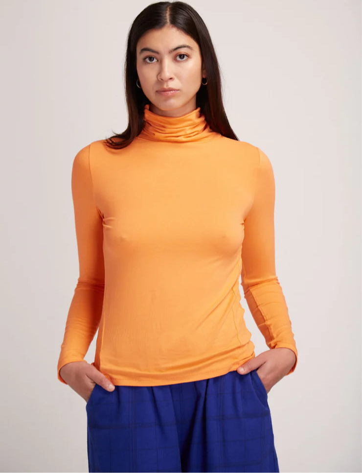 Suila Orange Top - Large