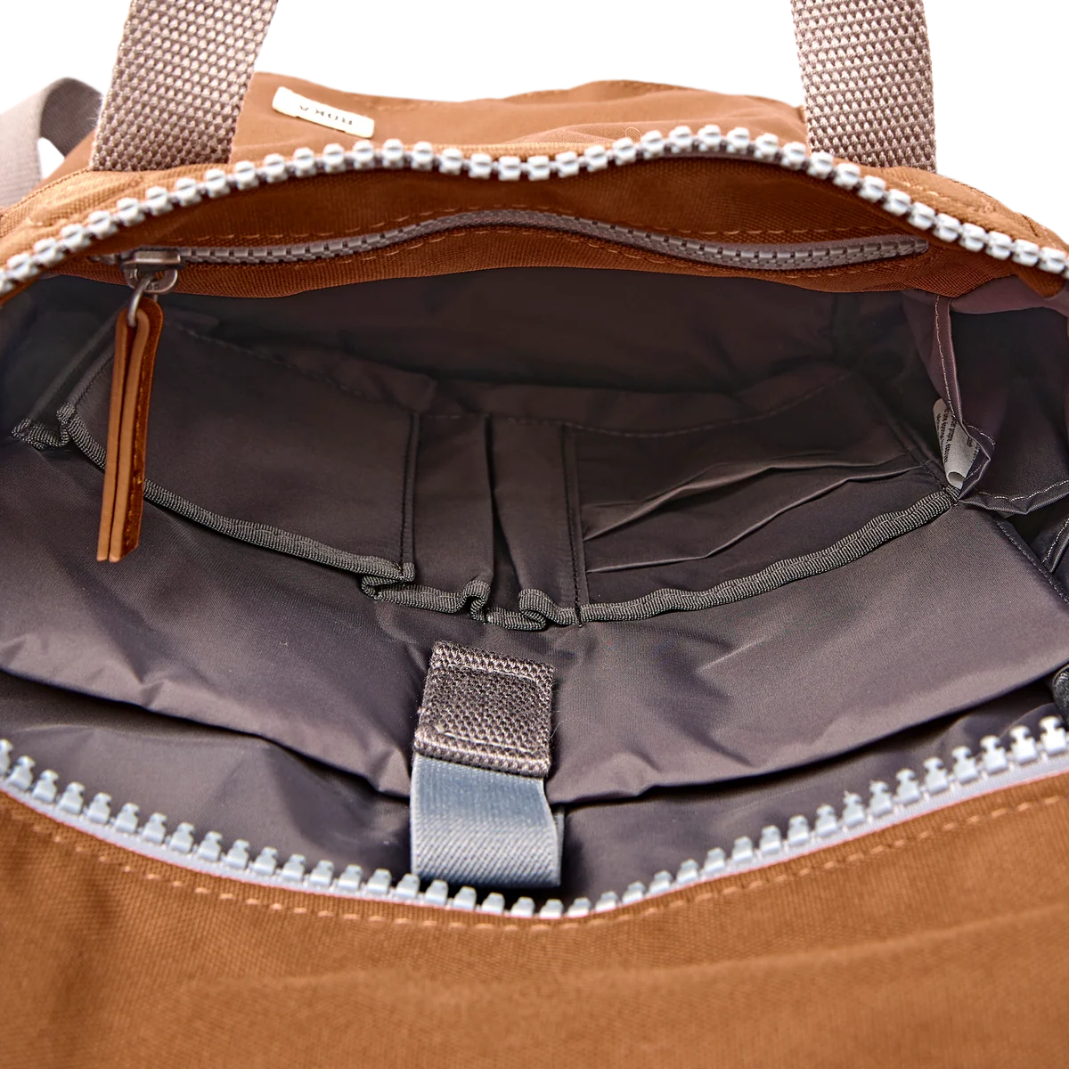 Medium Finchley Backpack in Cinnamon