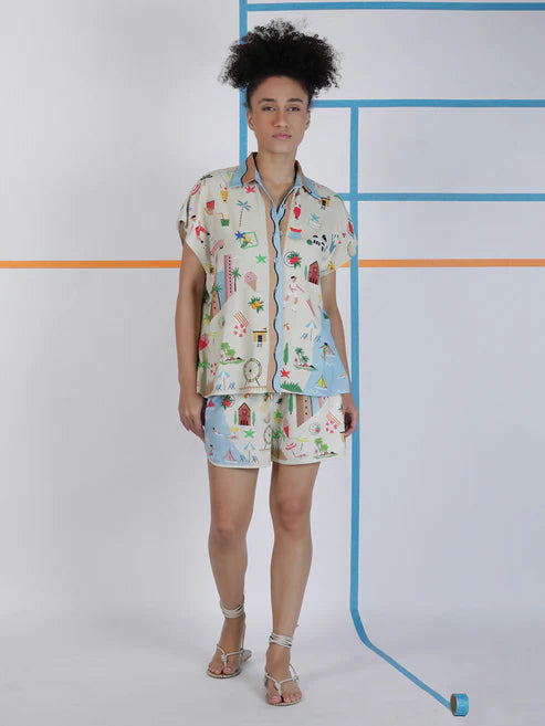 Nevario Shorts