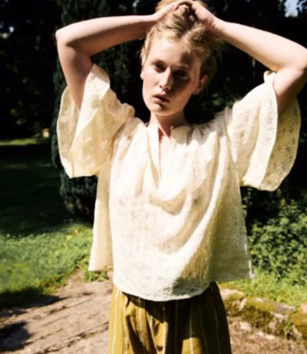 Clavie Blouse