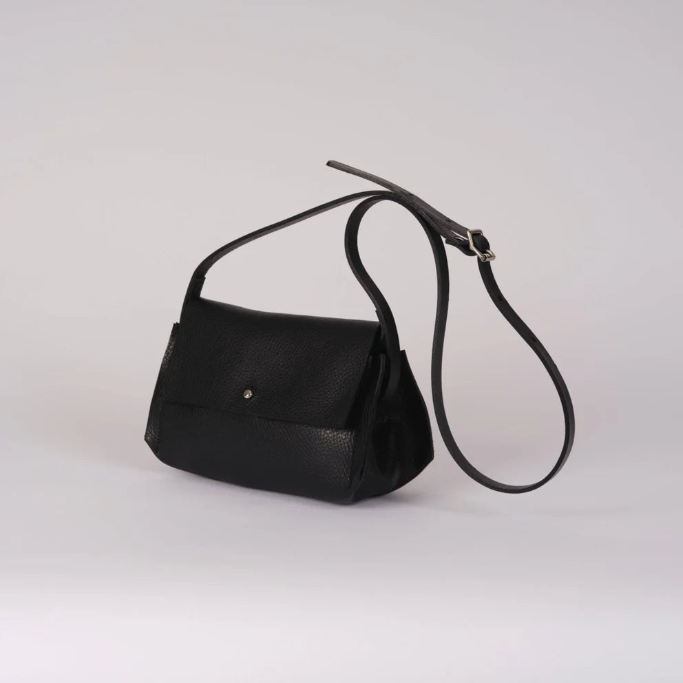 Black Pleat Bag