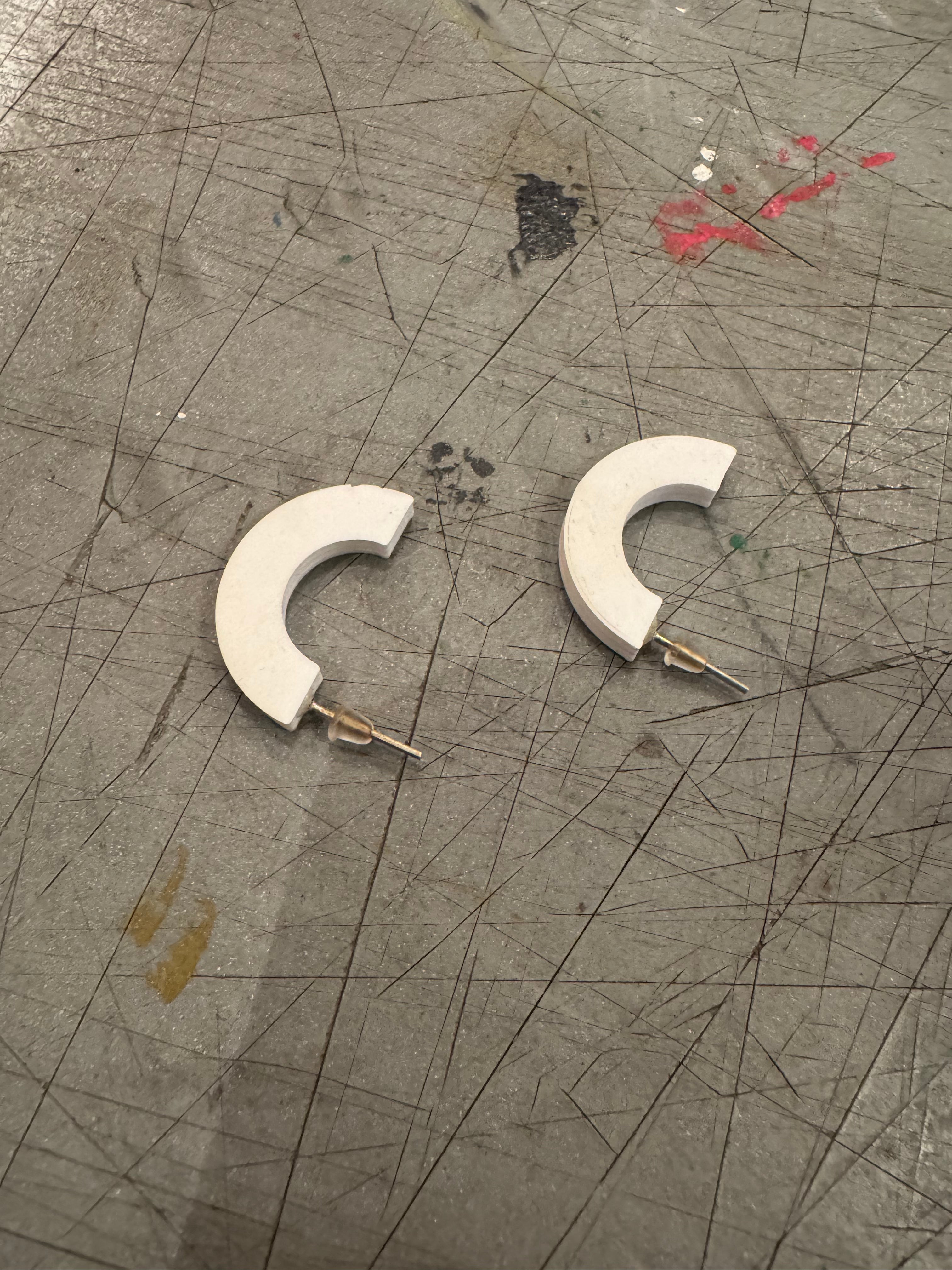 White Curve Stud Earrings