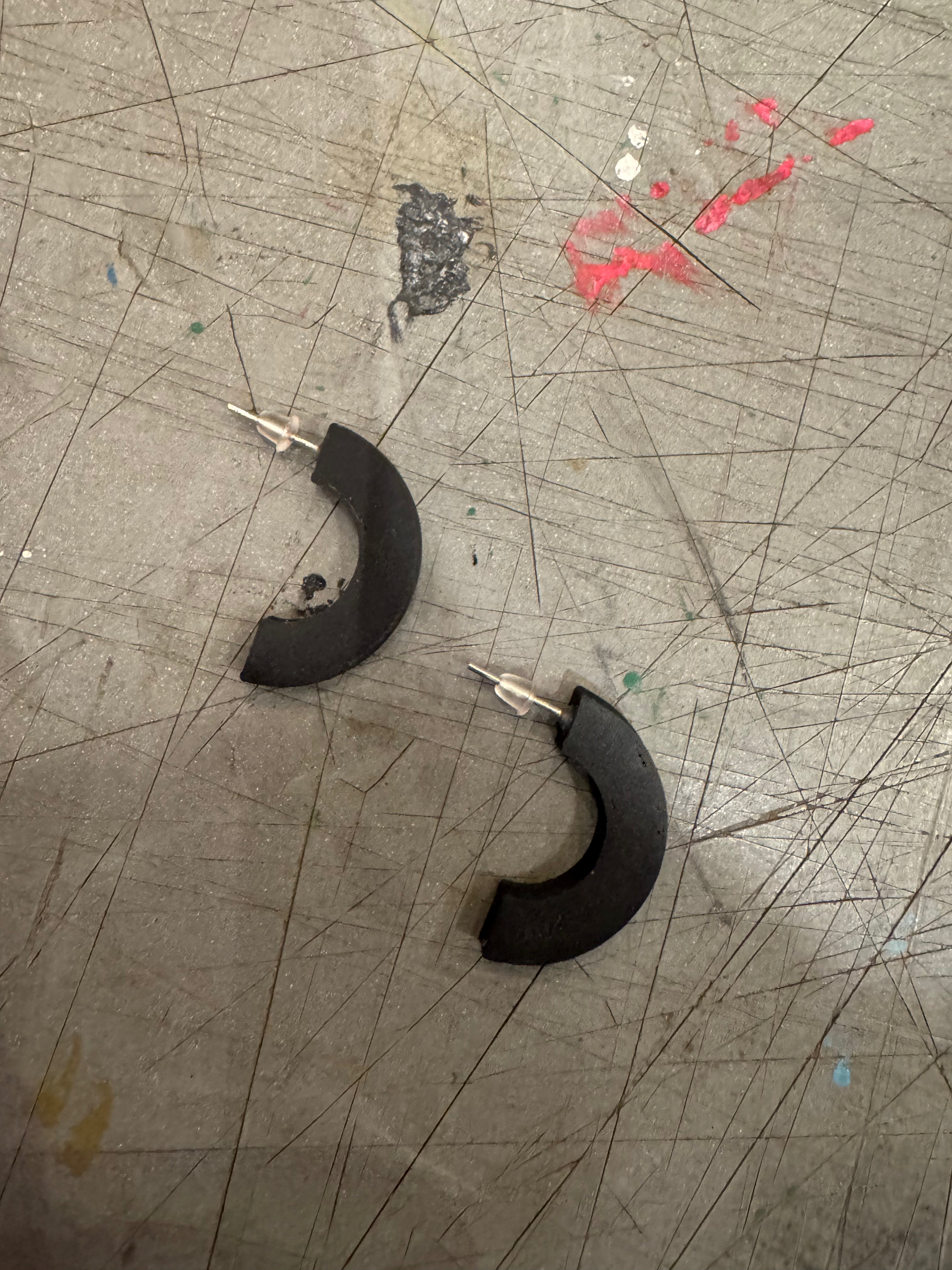 Matt Black Curve Stud Earrings