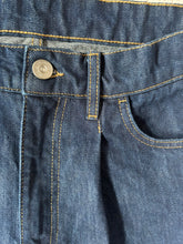 Rinse Pleat Relax Jeans