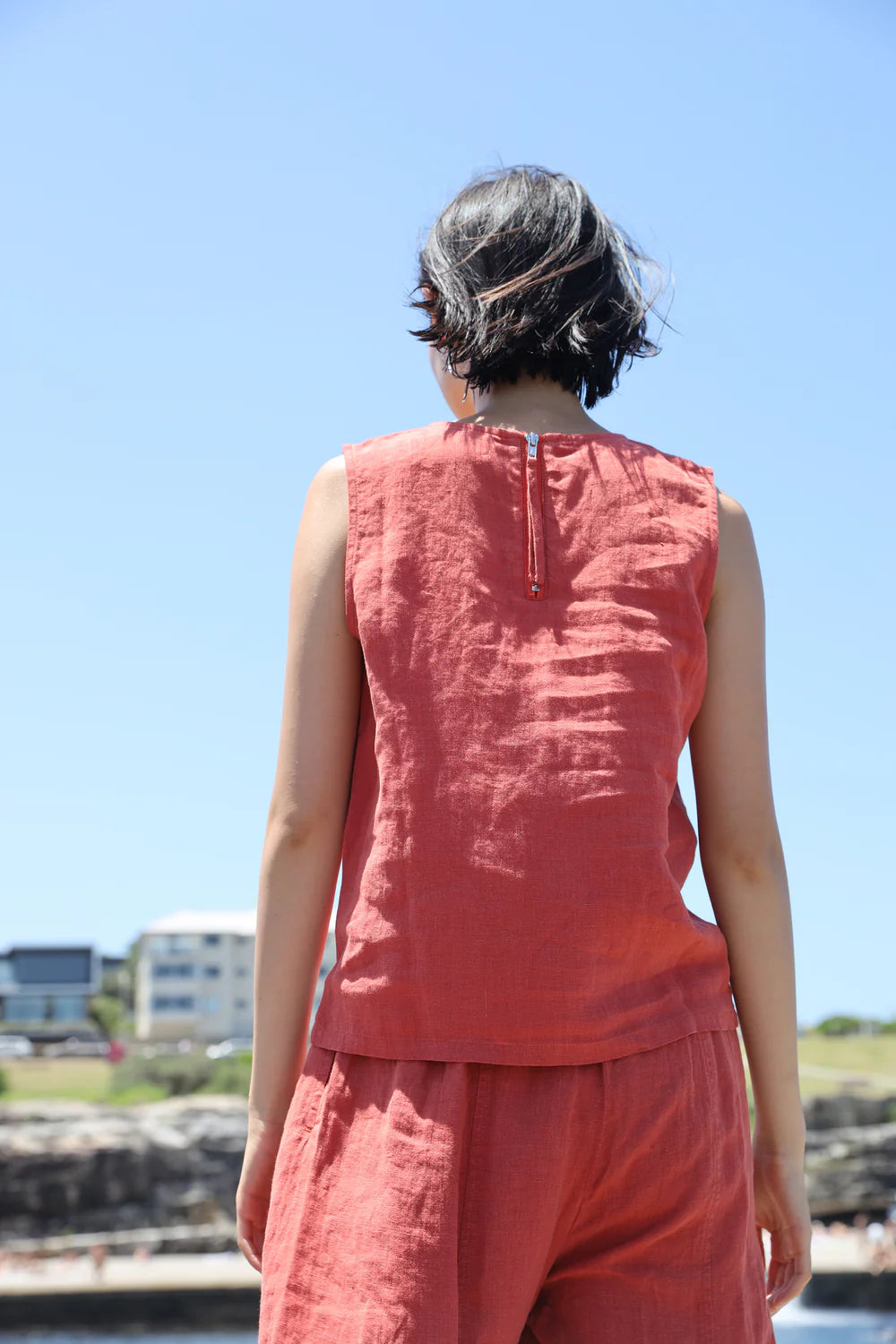 Paprika Basic Linen Vest