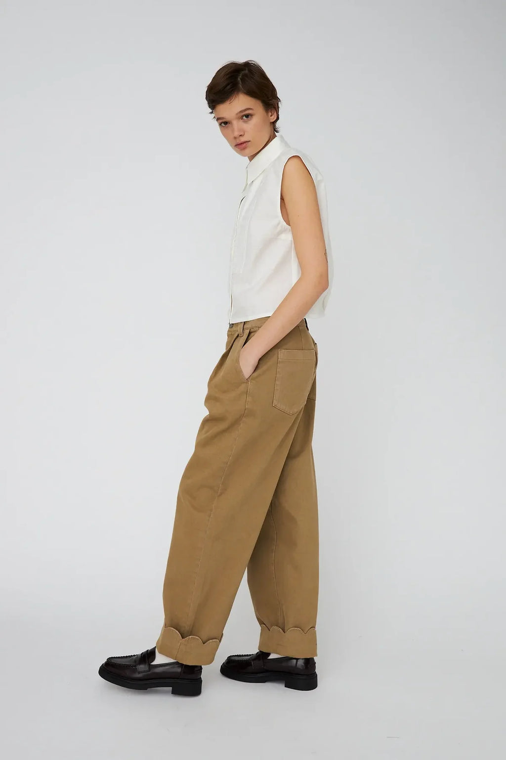 Sand Scallop Edge Cotton Pants