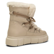 Off White Tove Snow Boot