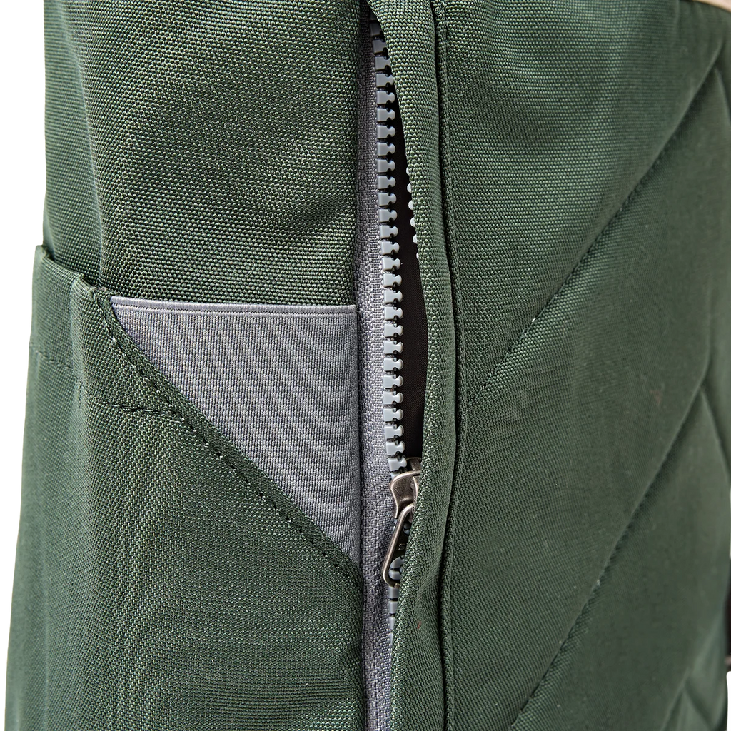 Medium Finchley Backpack in Thunderstorm