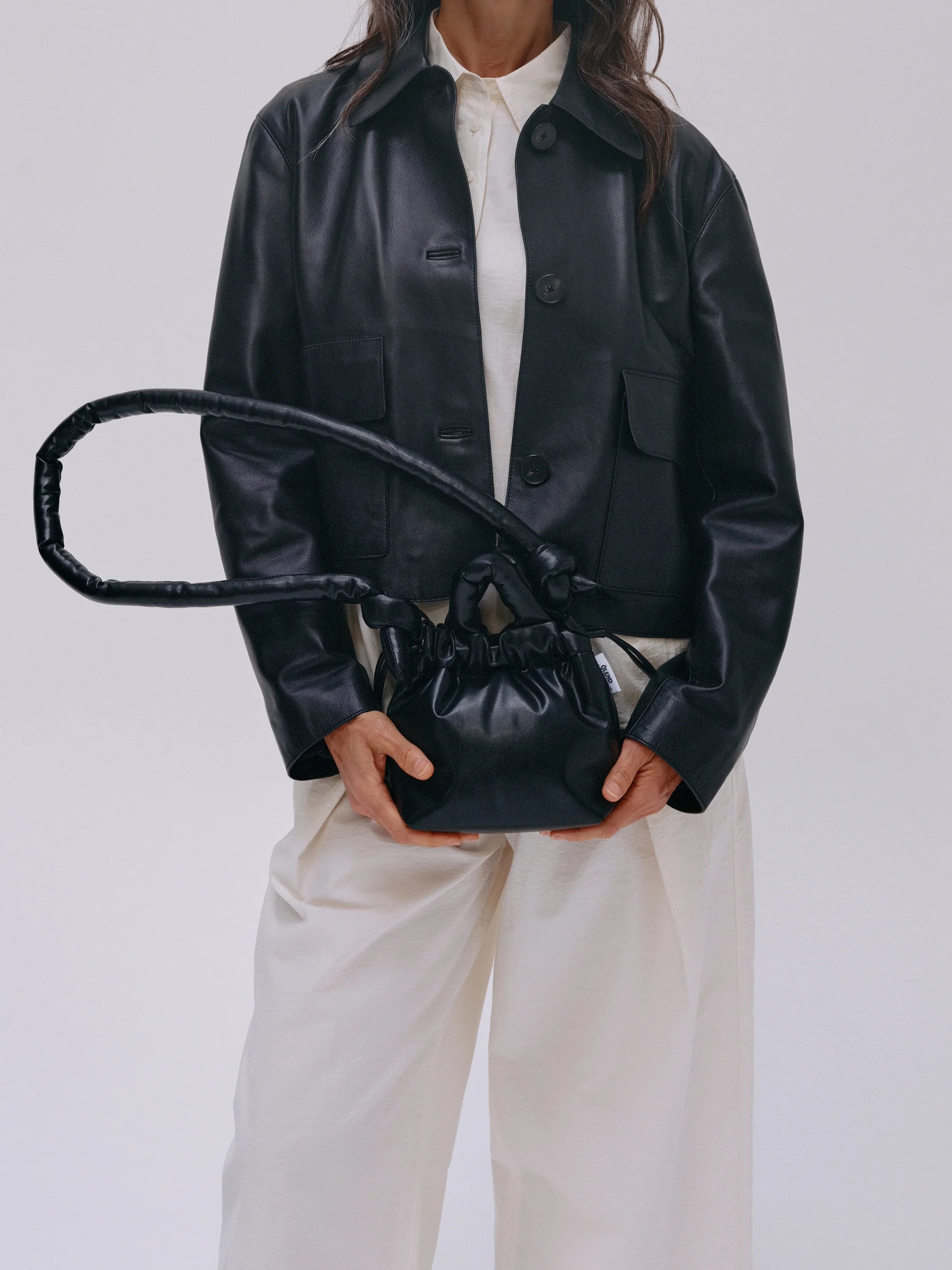 Micro Ona Vegan Black Leather