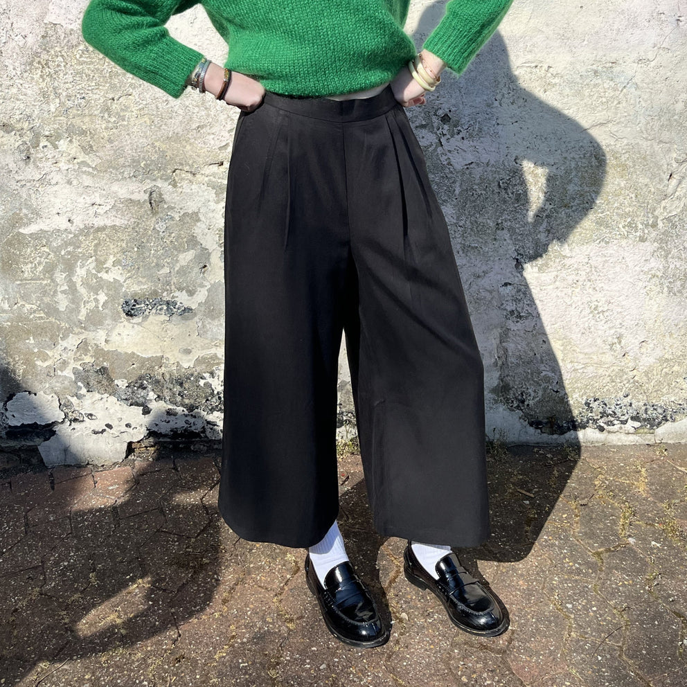 Black Lyocell Wide Trousers
