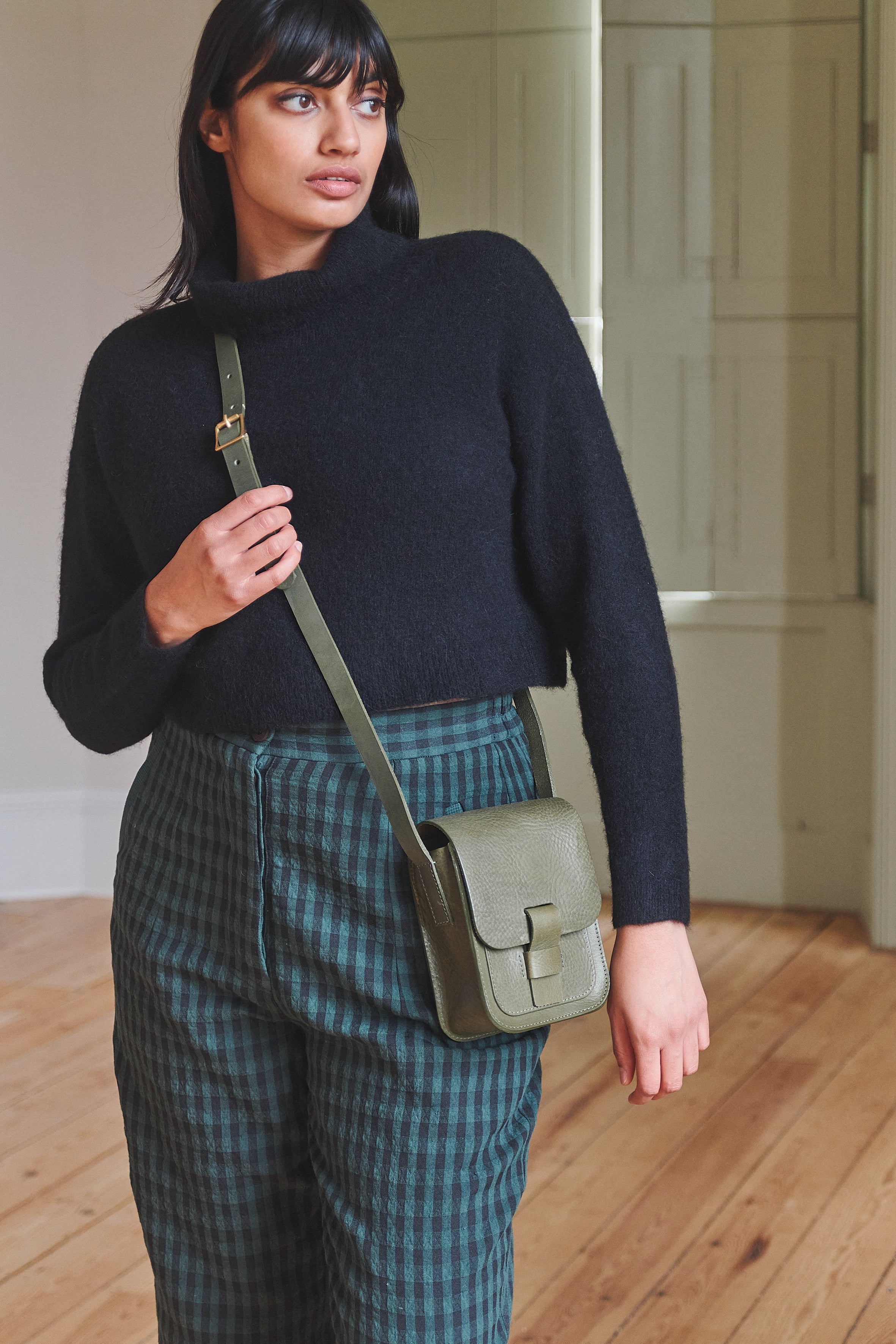 Black Cropped Funnel Neck Jumper