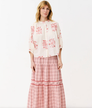 Dalias Embroidered Blouse