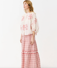 Dalias Embroidered Blouse