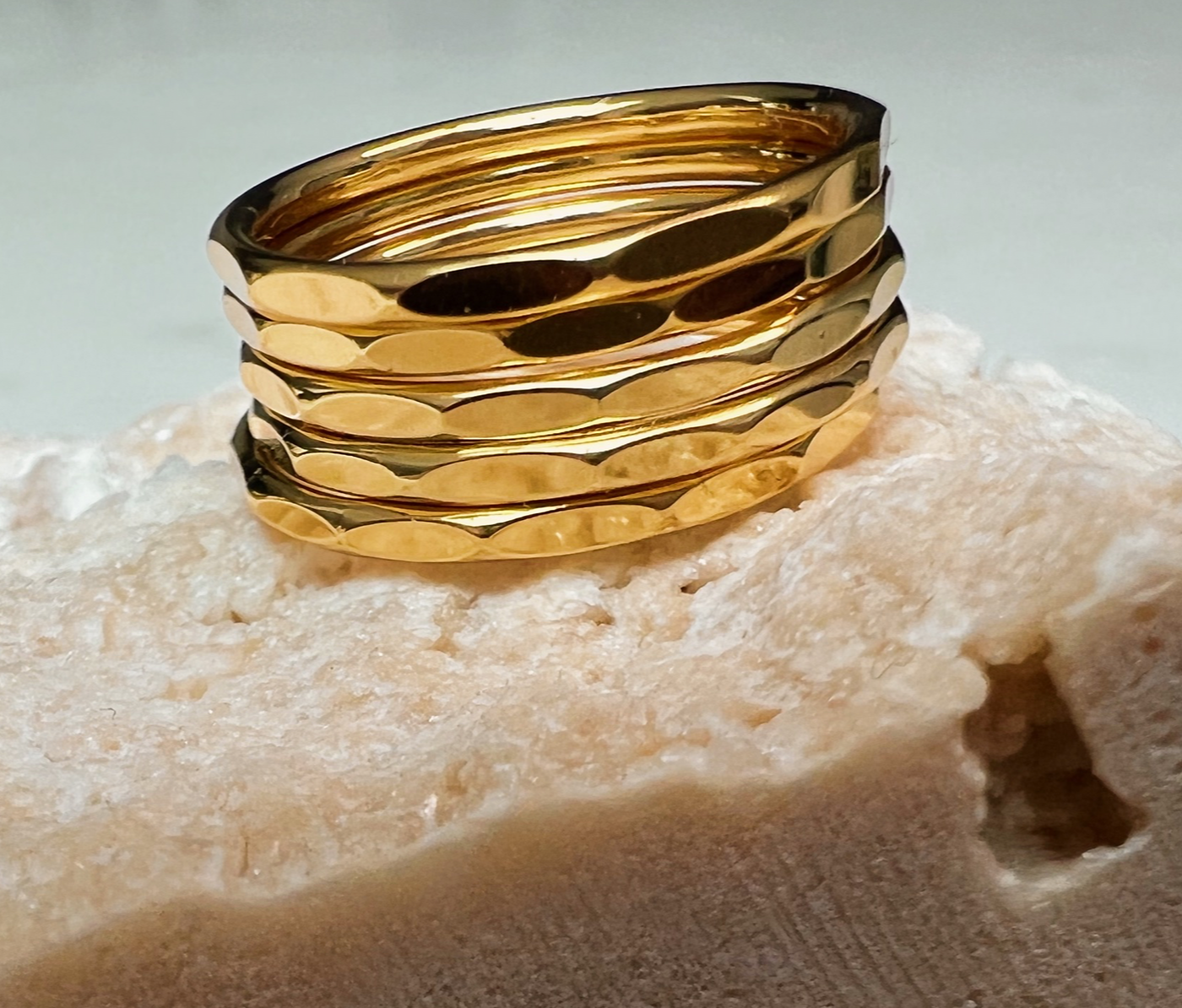 Fine Gold Hammered Stacking Ring (size M/L)
