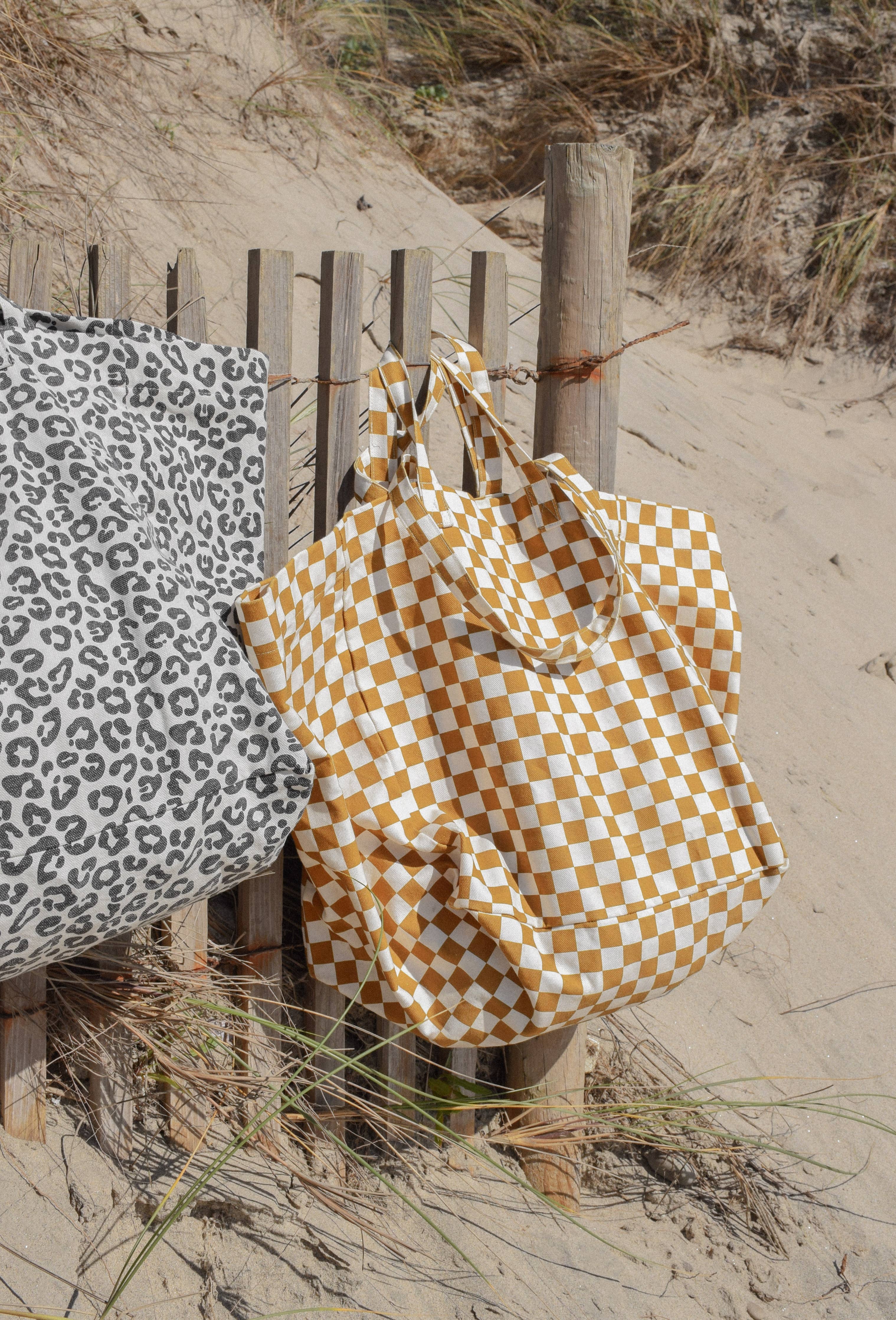Caramel Elisa Tote Bag Checkerboard