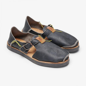 Black Benirras - size 43 and 45 only