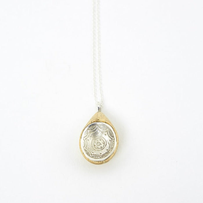 Aguigi Necklace